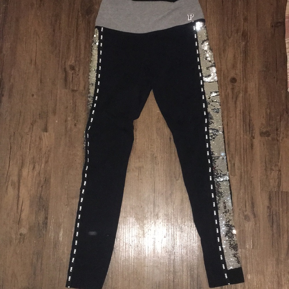 Victoria’s Secret leggings